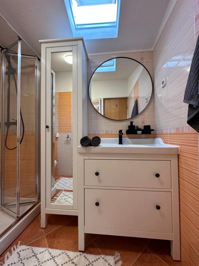 Apartman Rea *** 扎达尔 外观 照片